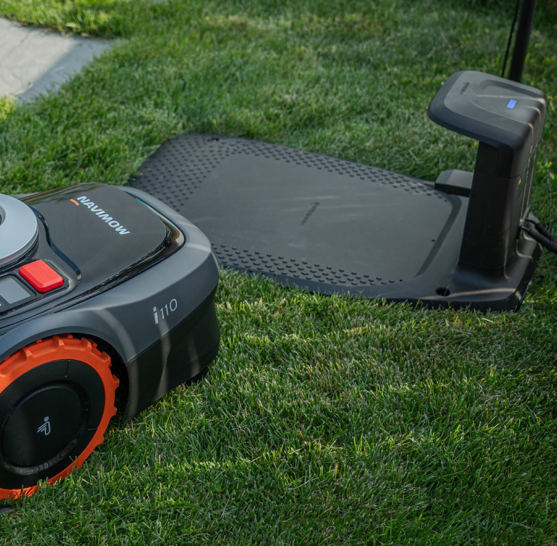 Segway Navimow i110N Robotic Lawn Mower